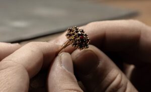 bague de fiançailles, bijou personnalisé, bijou personnalisable, bijou sur mesure, créateur de bijou français, thea jewelry